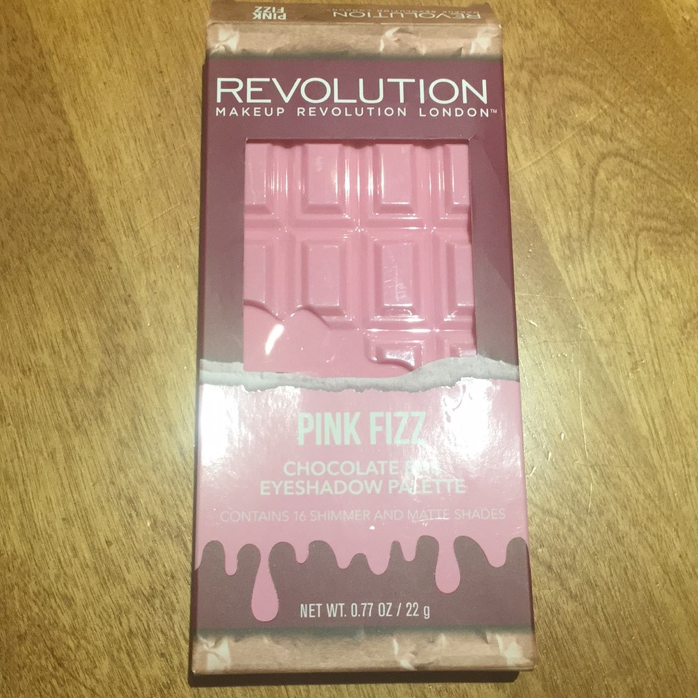 Revolution Pink Fizz Eyeshadow Palatte